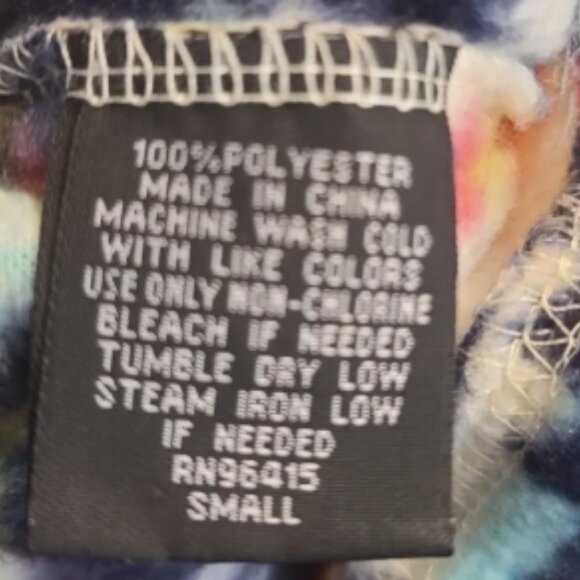 Massive Outdoor Jacket size small - Picture 8 of 8